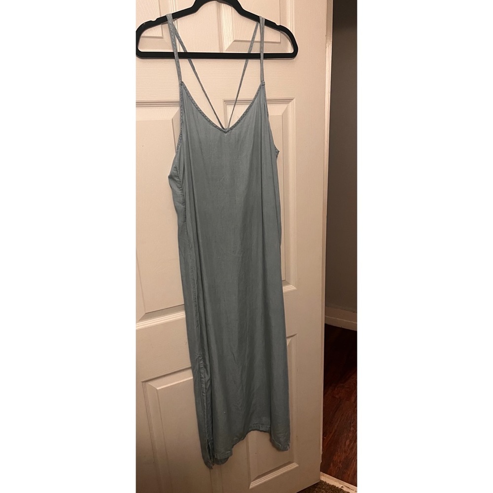Straps Arie Maxi dress